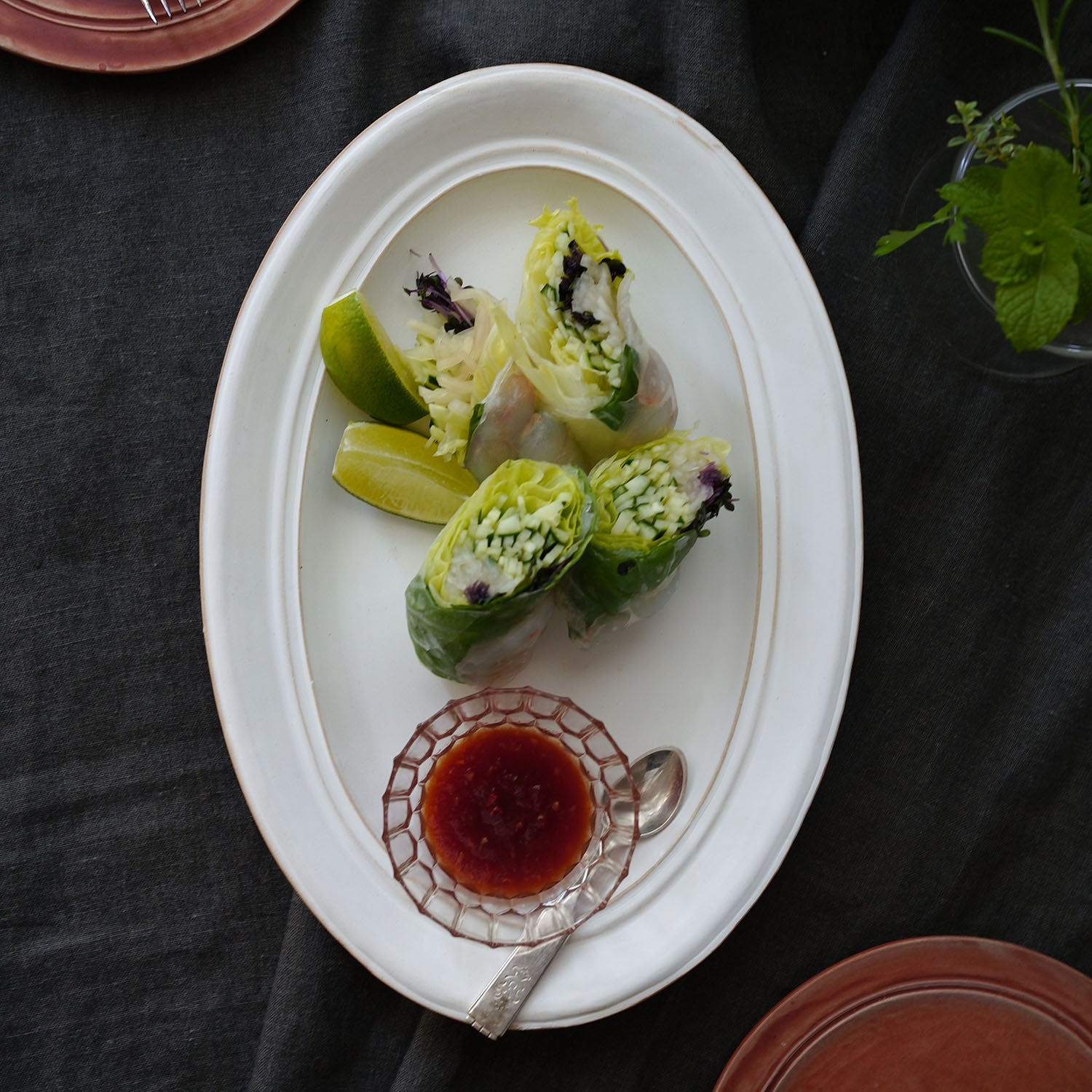 oval plate - L